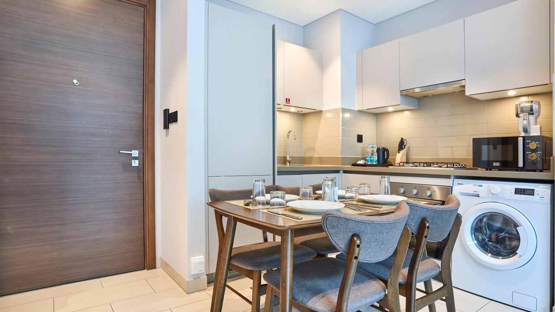 Stay By Latinem Luxury 1Br Holiday Home Cvr B3001 Near Burj Khalifa Ντουμπάι 0*,